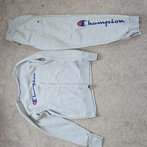 Womens champion gray crewneck sweater and sweatpants set